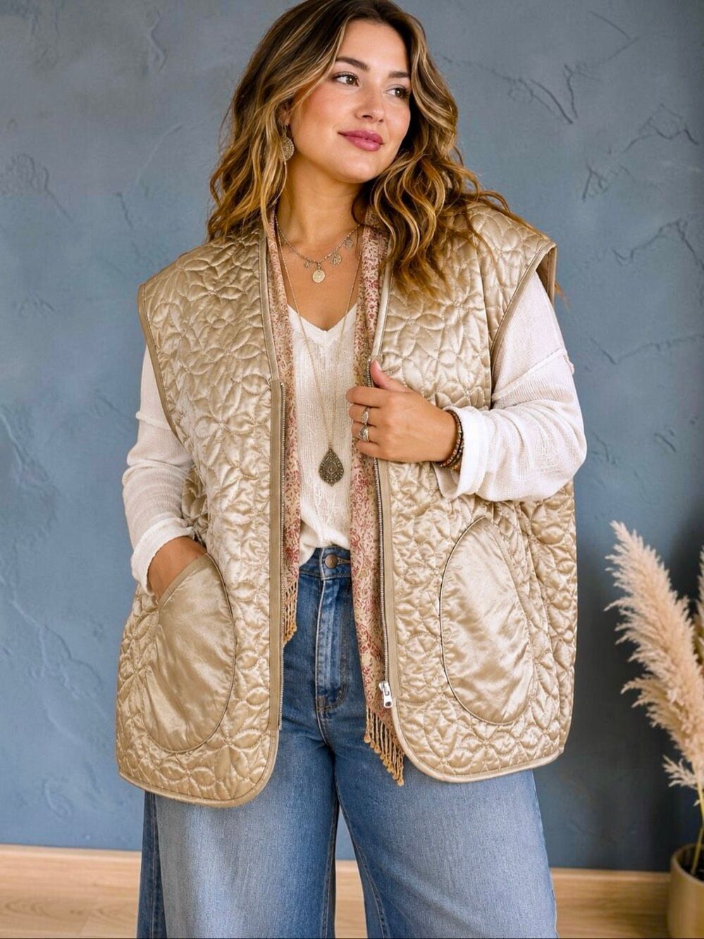 POL Gold Floral Quilted Vest Metallic Zip Front Oversized Boho Layering M/L NEW